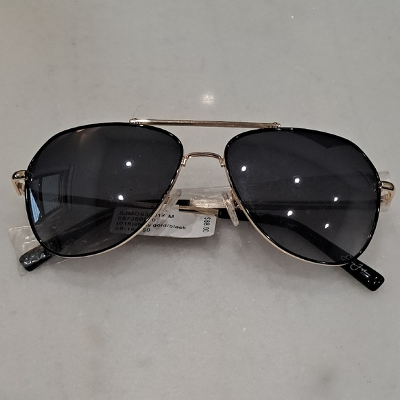 NWT Sean John Gold and Black Aviator Sunglasses SJMOS3001WM - Picture 1 of 10